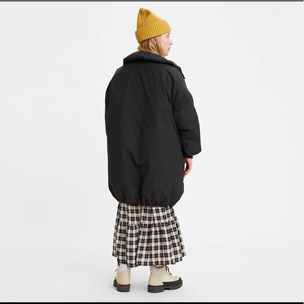 Levi’s Womens Momo Down Pillow Puffer Jacket - Black sz Small - $298 Retail
